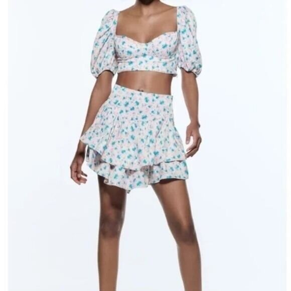 Zara Satin Mini Skirt In Floral Multi Size Medium - Picture 2 of 8